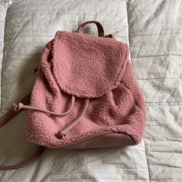 3 colors- Teddy backpack with flat bottom in light cream and black and pink - Picture 2 of 15